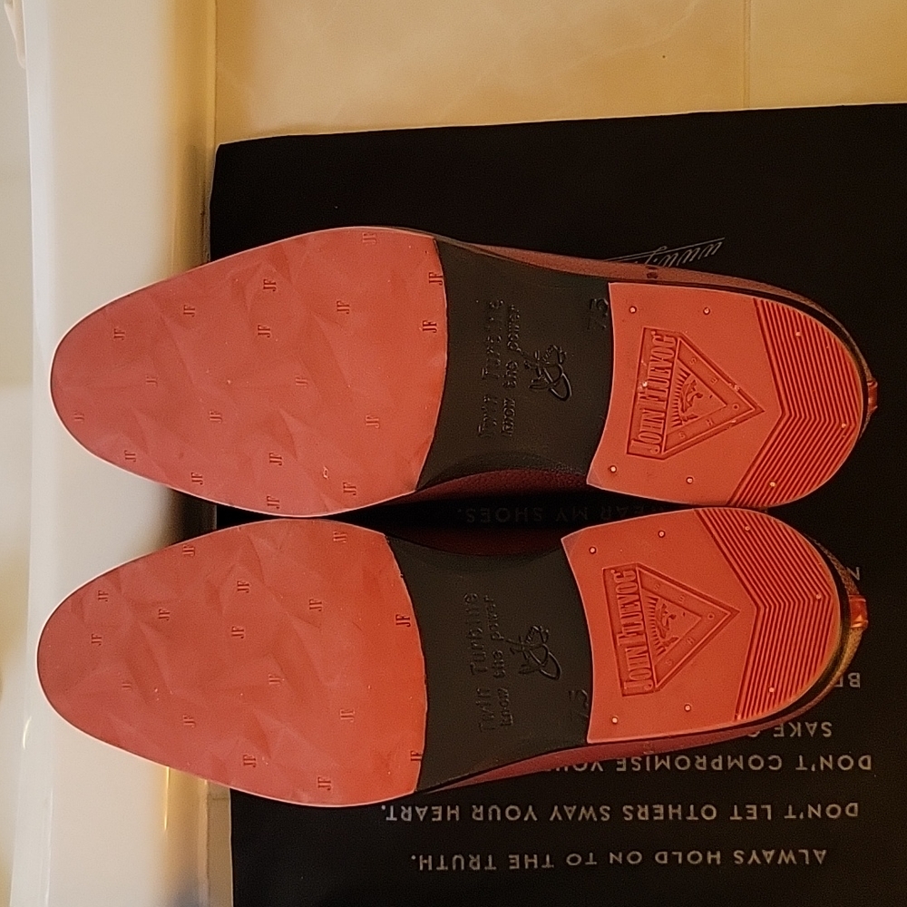 NIB Fluevog Brogue shoes - Picture 3 of 6
